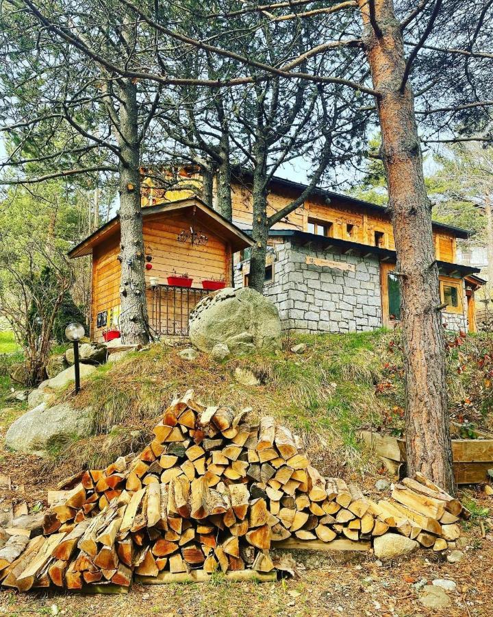 Chalet Pomme de Pin 5 chambres 12 à 14 personnes Formiguères Exterior foto
