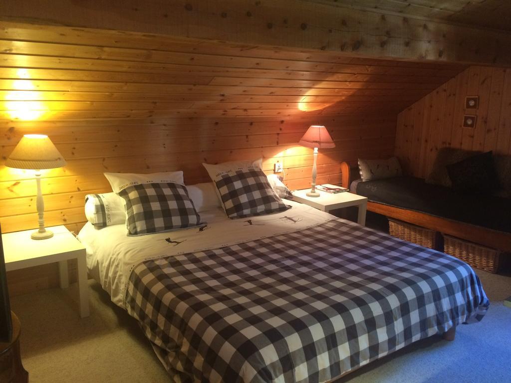 Chalet Pomme de Pin 5 chambres 12 à 14 personnes Formiguères Exterior foto
