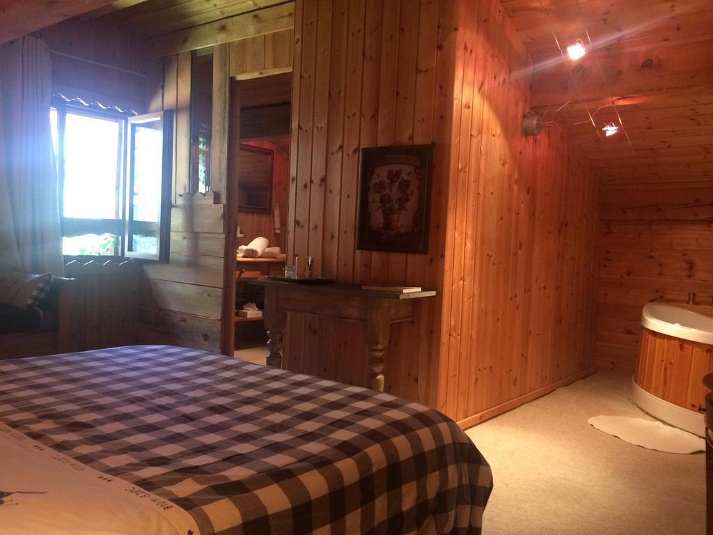 Chalet Pomme de Pin 5 chambres 12 à 14 personnes Formiguères Exterior foto